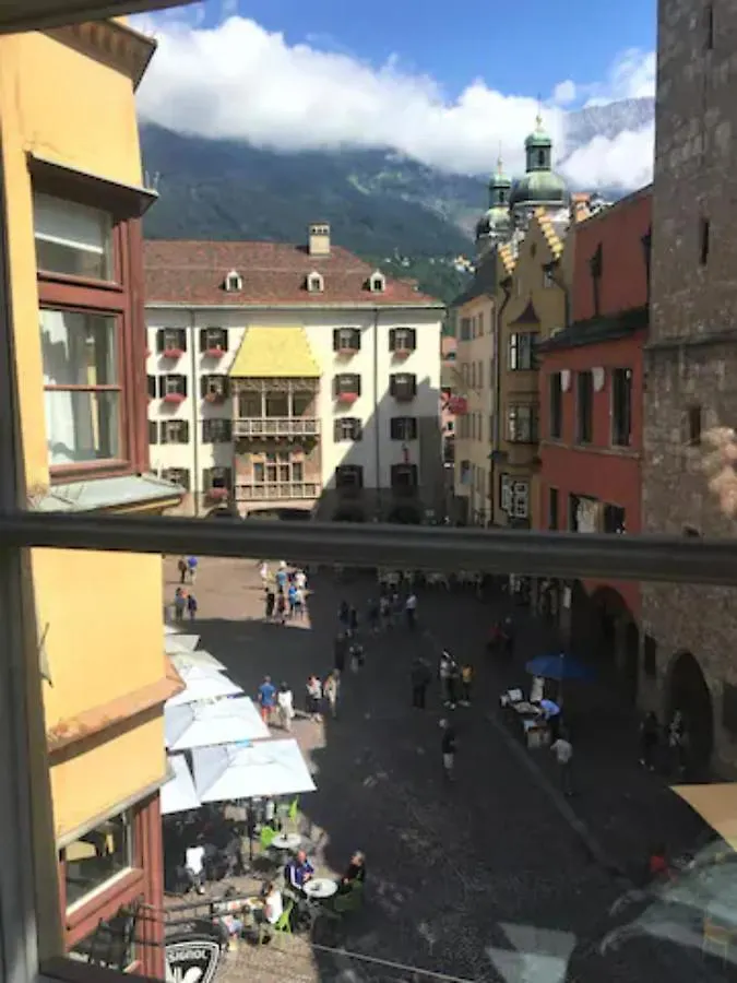 Little City Center Golden Roof Innsbruck